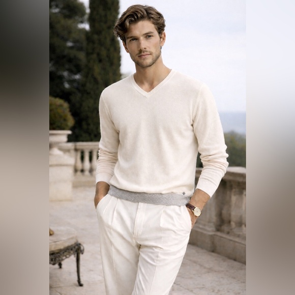 Club Monaco Other - Club Monaco Mens V Neck Cashmere Blend Sweater Medium